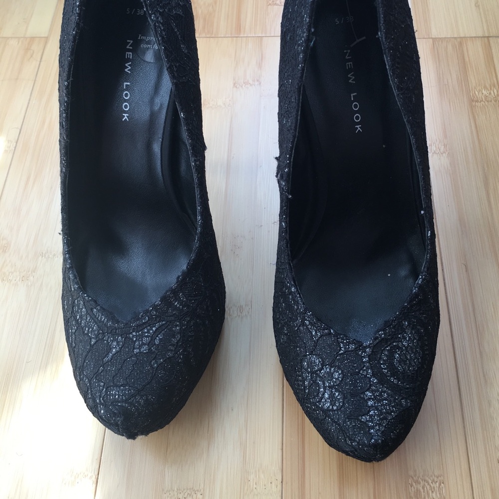 New look black high heels size 38.